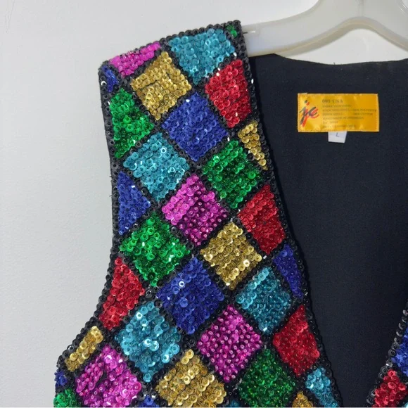 JC 001 USA Vintage Rainbow Sequins Show Vest Size L Large